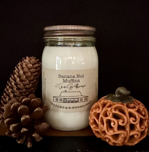 Banana Nut Muffin - Pint Size Mason Jar Candle