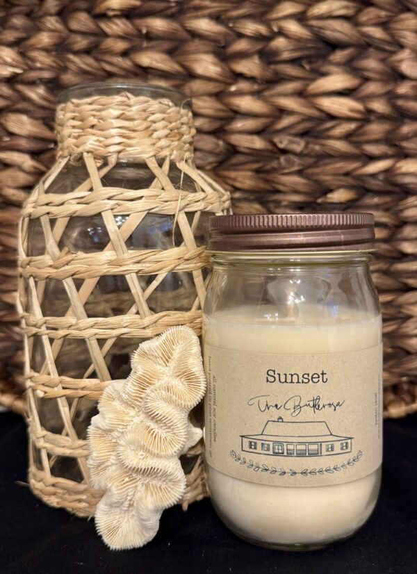 Sunset - Pint Size Mason Jar Candle